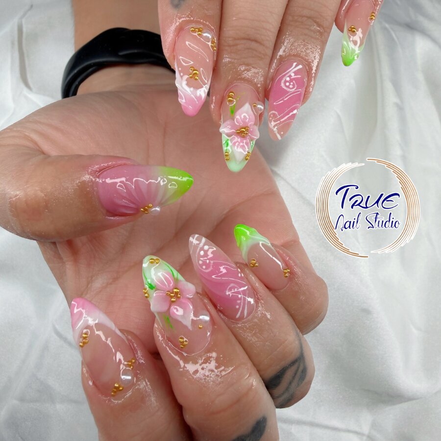Awe-Inspiring Nail Art